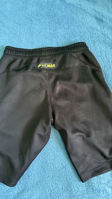 Къси панталонки Nike S