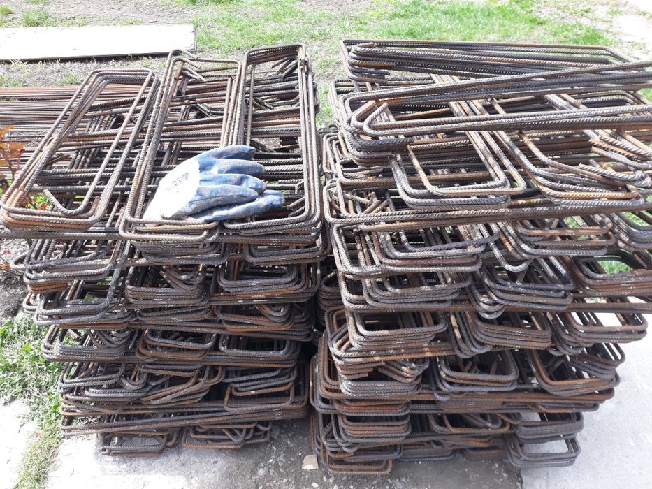 Fier beton  fasonat  an Etrieri