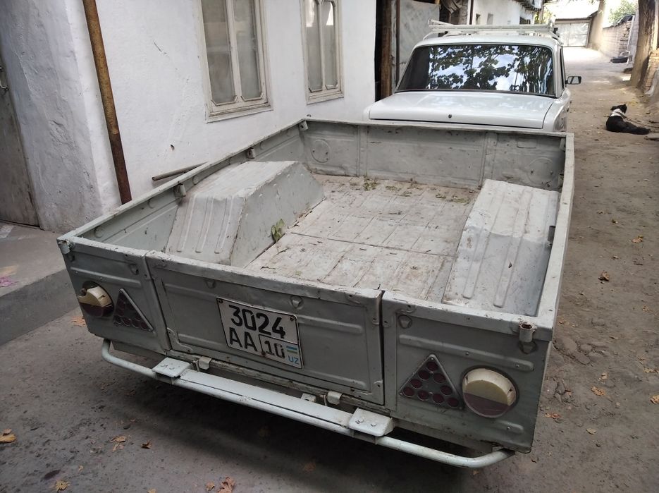 Ваз 2101  прицепи билан сотилади.