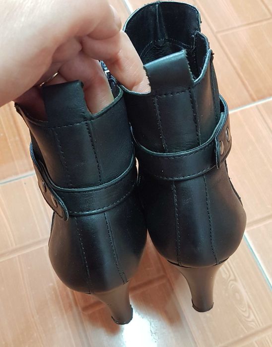 Дамски боти Caprice