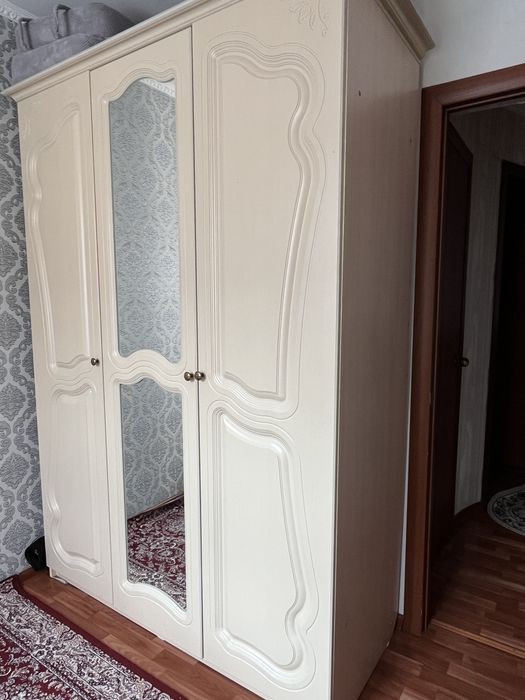 Продам шкаф Российского производства