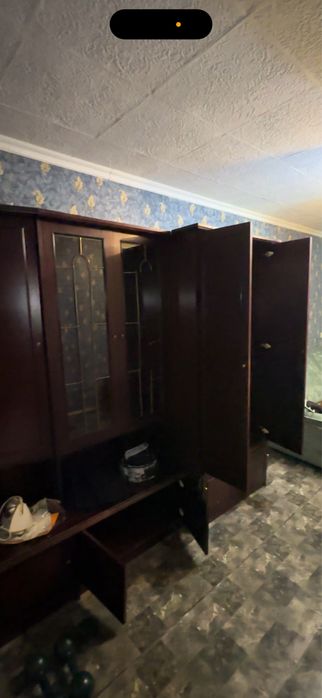 Шкаф для гостинной