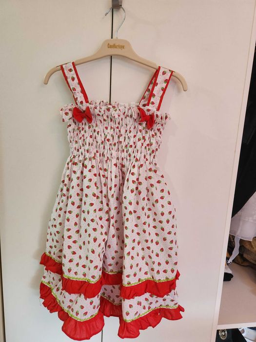 Роклички лято момиченце