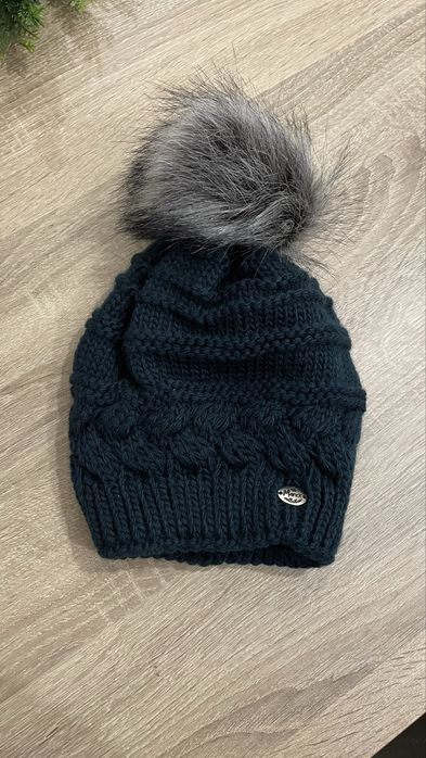 Нови дамски зимни шапки