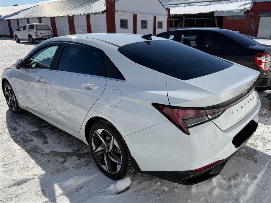 Huyndai Elantra 2023