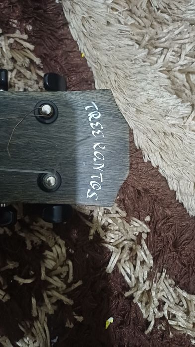 Продаю гитару Tree Rantos