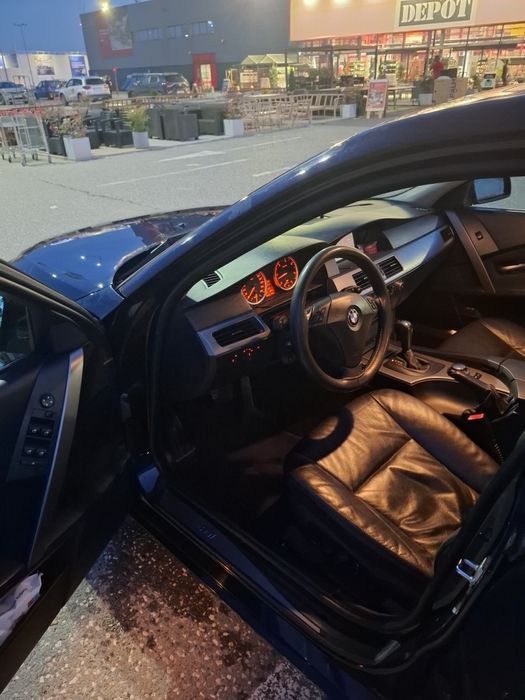 Vând BMW e60 525d