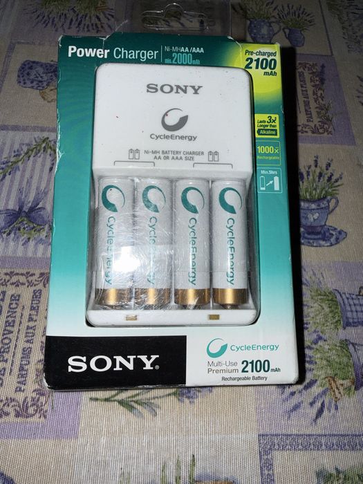 Sony Power Charger + 4 x 2100 mAH AA Rechargeable Battery