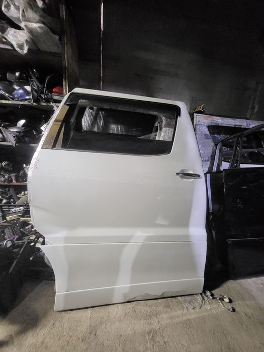 Задняя дверь Альфард 10 кузов