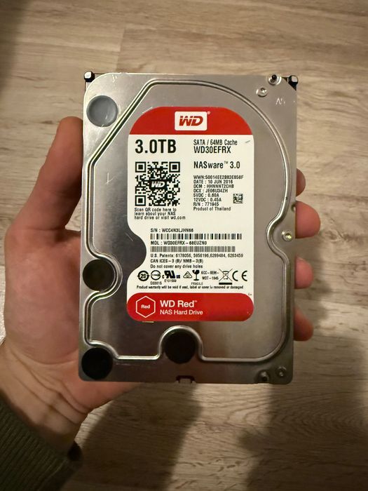 Hard discuri hdd extern pc laptop ps3 ps4 3.5 2.5 inch 1tb 8tb nas