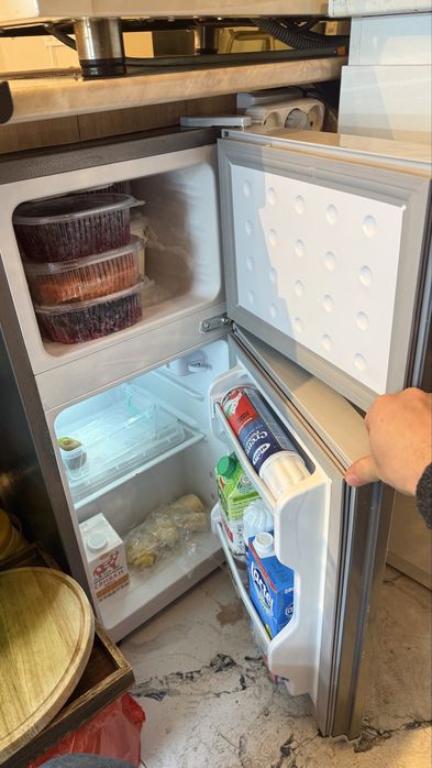Продам холодильникик в хорошем состоянии