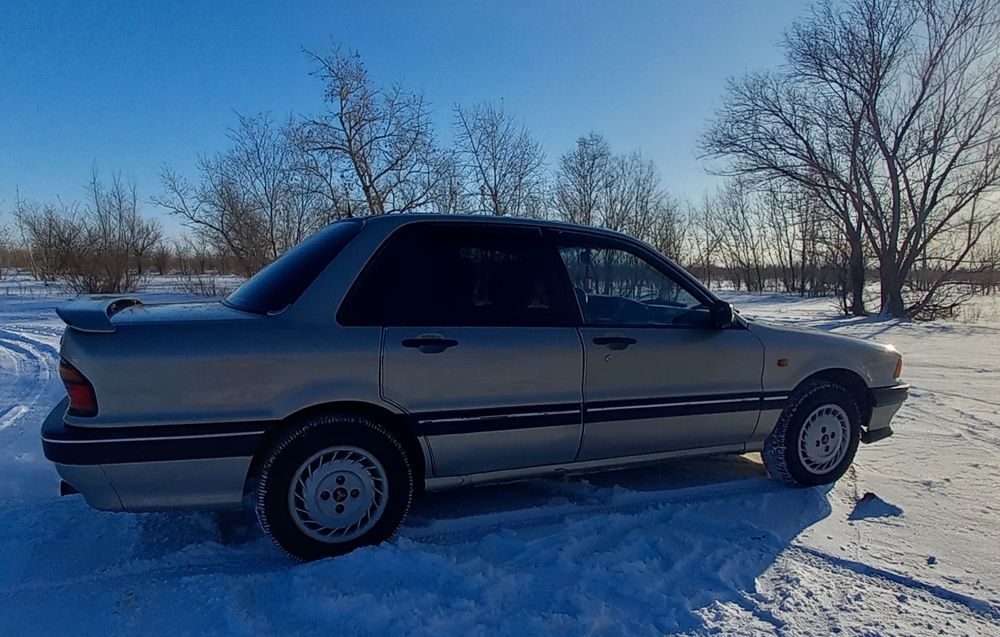 Продам Mitsubishi Galant