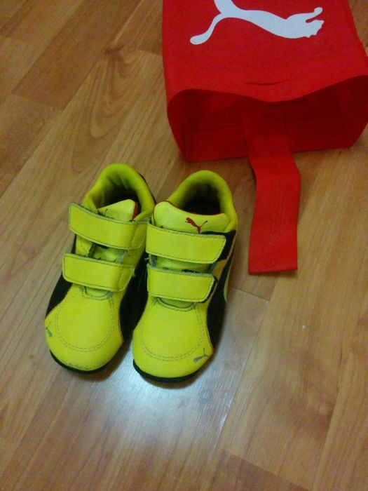 Adidasi Puma mărime 23