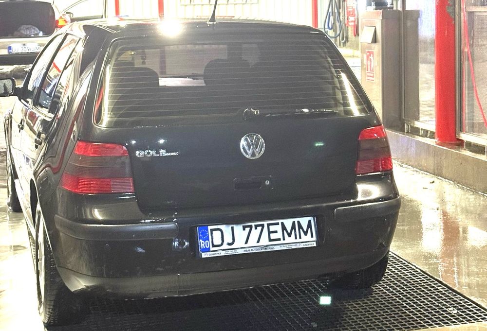 VW Golf 4 1.4 Benzină | 2003 | 219.359 km