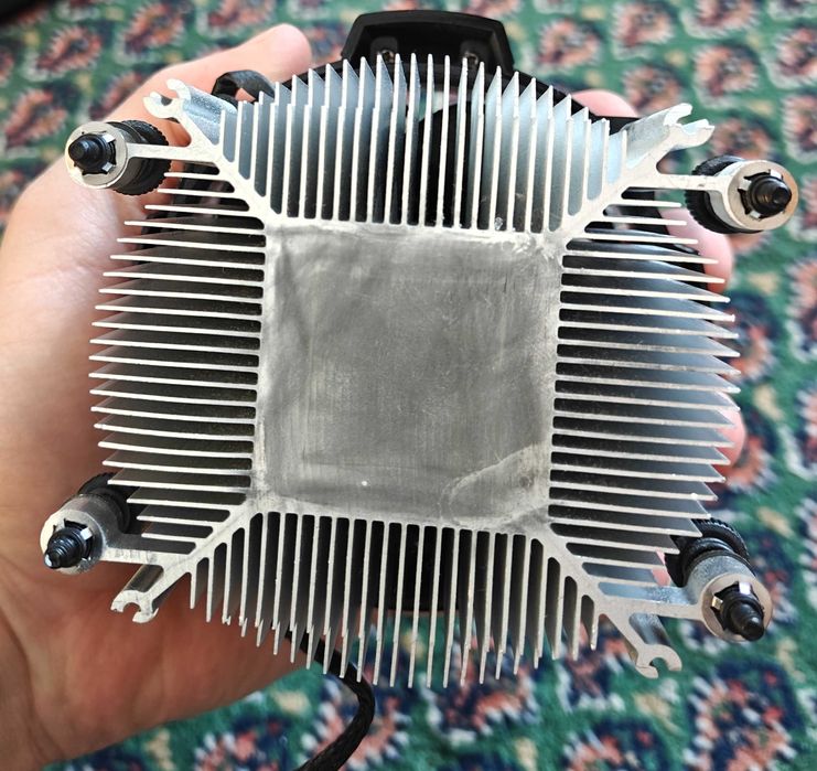 Procesor Ryzen 5 3400G plus placa de baza mini ATI