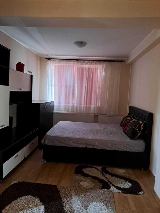 Vând apartament
