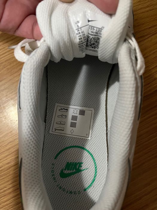 Adidași noi de vânzare!