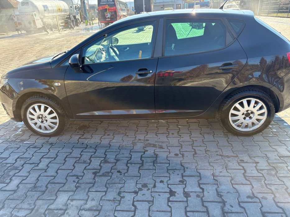 SE VINDE SEAT IBIZA, AN 2010, 6J,  1,4 cm3, DIESEL