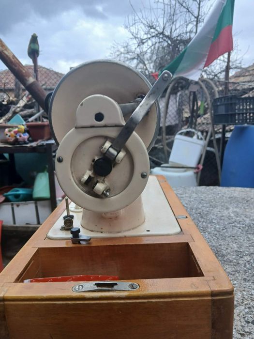 Шевна машина за сериозни може лек коментар