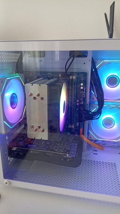 AMD FX8300/16Gb/RX460 Системный блок