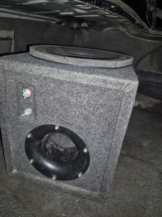 Активный сабвуфер