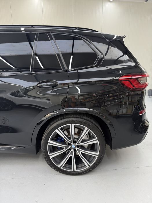 BMW X5 50i performarce