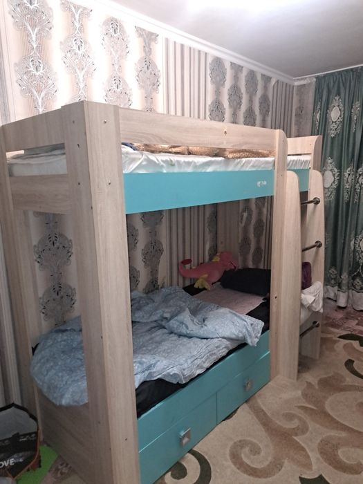 Продам Двухъярусная кровать