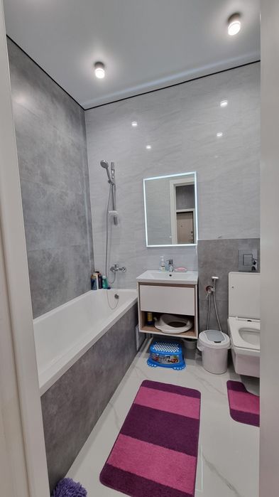 Кафельщик со стажем.Делаю Запил плитки под 45°