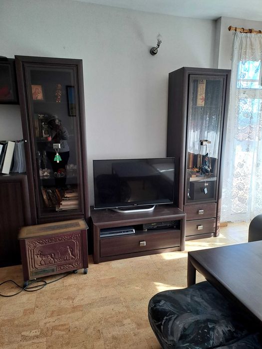 Продава се апартамент, 120 кв.м с три спални