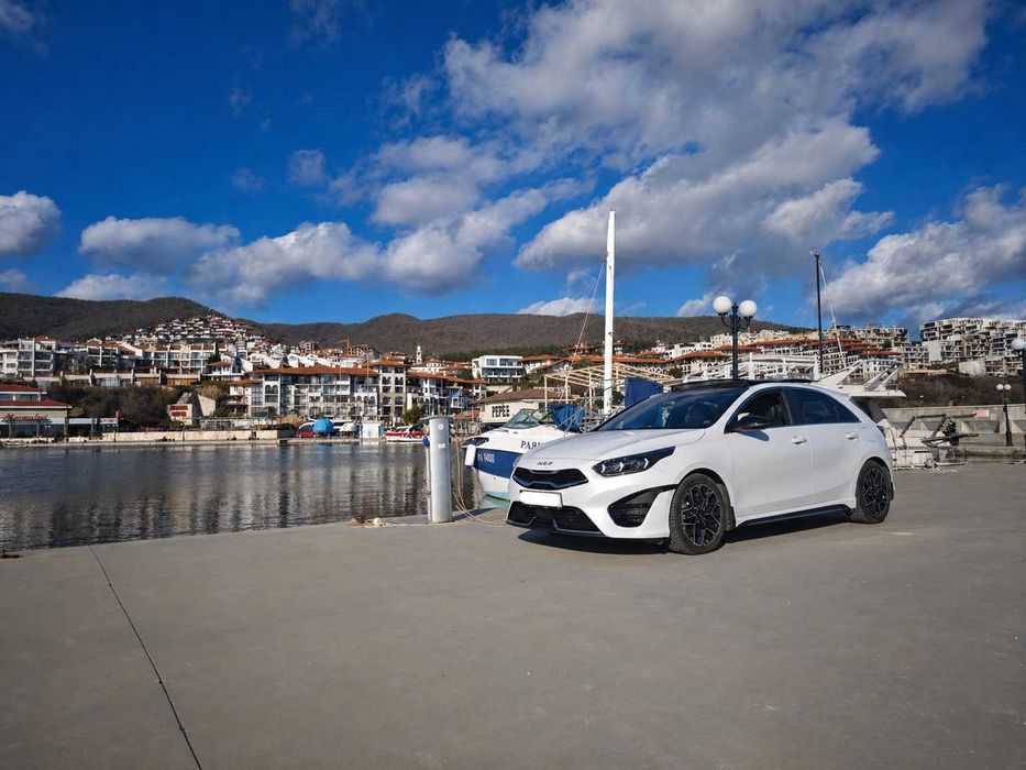 Автомобил под наем за бал, сватба и други специални събития