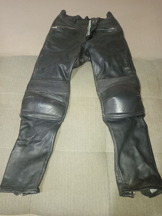 Pantaloni piele moto mărimea 38
