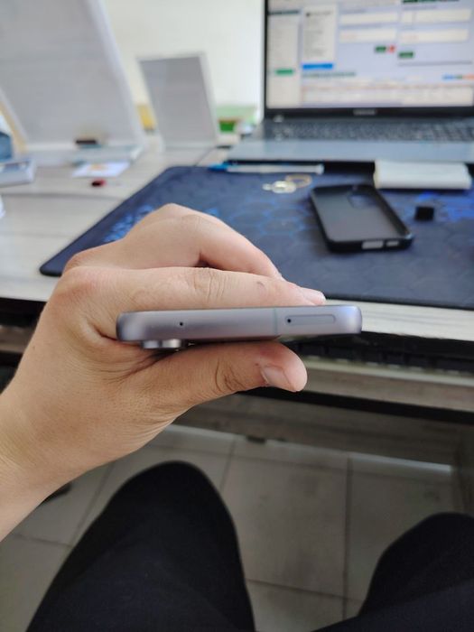 Samsung galaxy S23 F