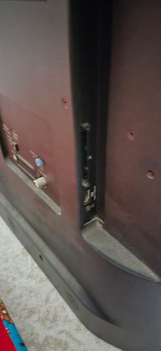 Продам телевизор philips