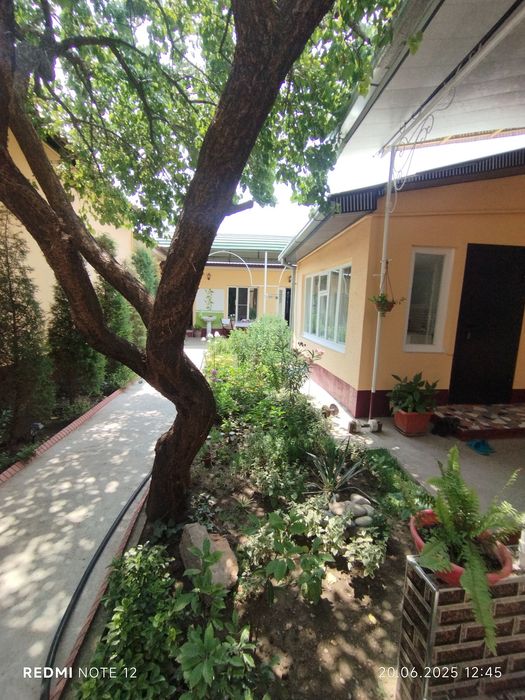 Срочно продаётся дом 3,5 сотки 4 комнат ул. Мухтар Ашрафий