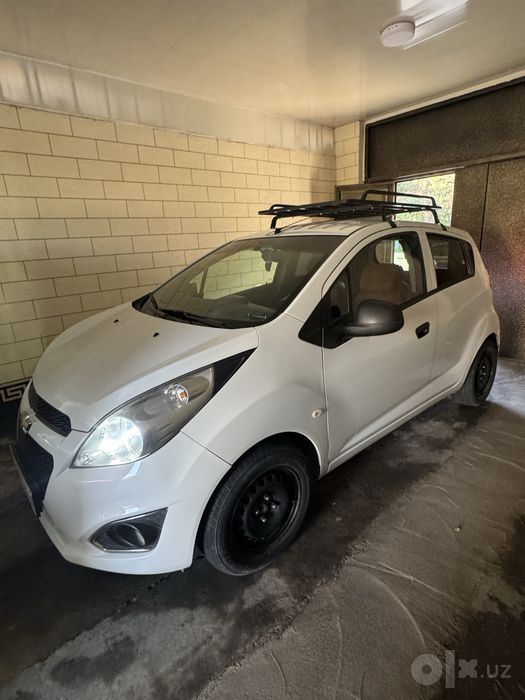 Yaxshi xolatda spark 1 evro sotiladi