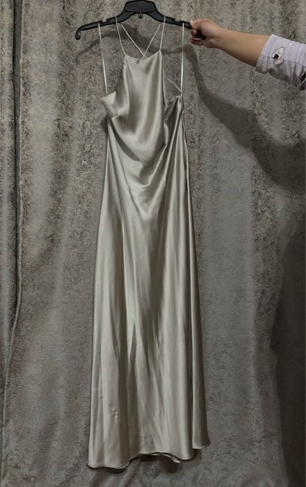Платье атласное Zara