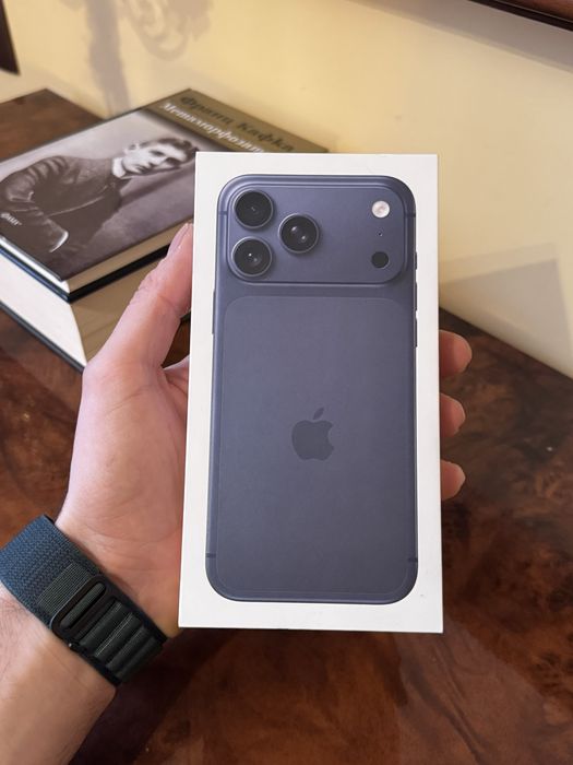 Iphone 17 pro max (чисто нов)