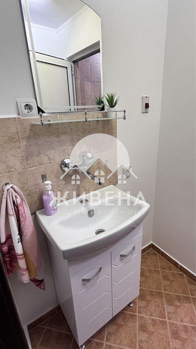 Продава се Къща в с. Царичино, Област Добрич - 270 кв.м за 282 €/кв.м - Снимка #11