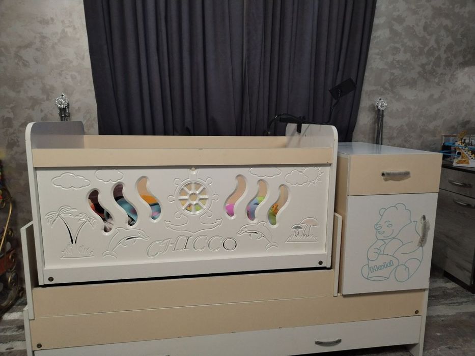 Болалар кроват манежи сотилади