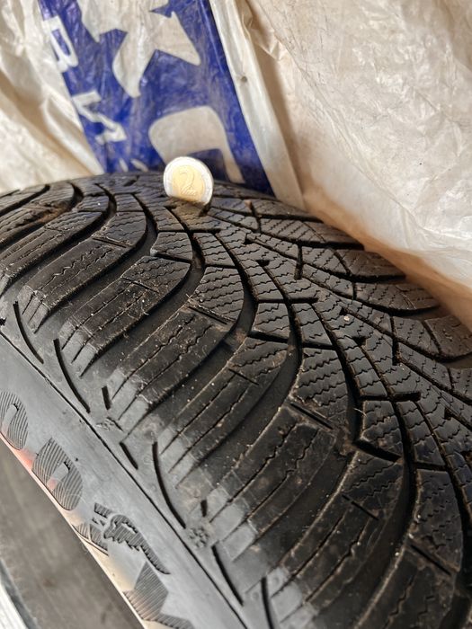 Зимни губи 205/60 R16 4бр  Goodyear2 и Toyo2