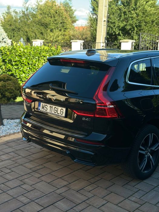 Volvo xc60 2021 facelift.