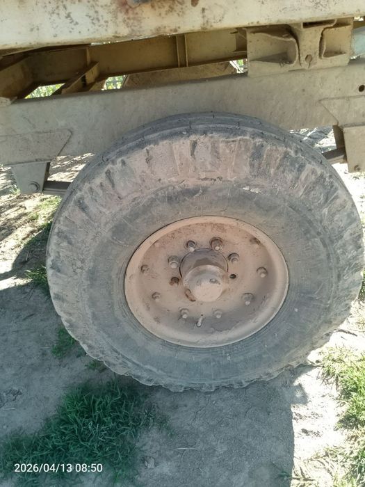 Трактор прицеп,сотилади.