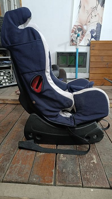 Продам детское кресло Сатурн