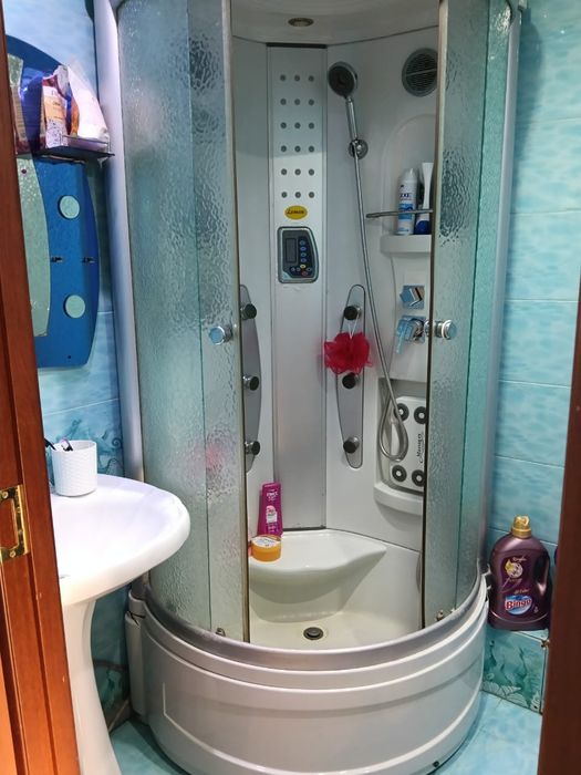 Продам квартиру 3 комнатную