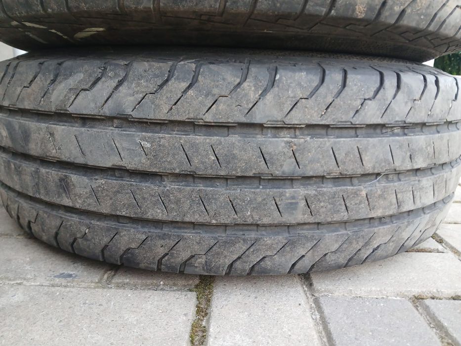 Cauciucuri 215 75 r16c continental