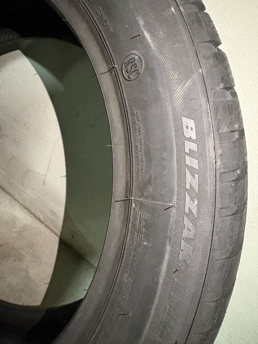 Зимни гуми 225/50/18 нови