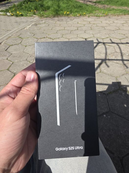 Samsung  galaxy s25 ultra, 256