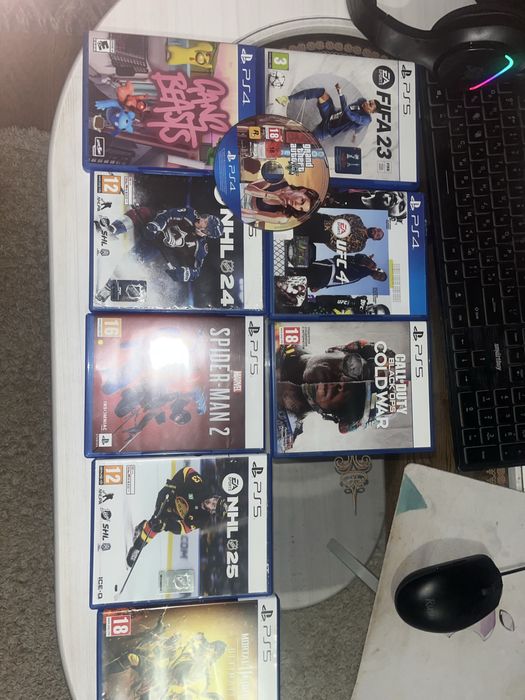 Плейстейшен 5 в отличном состоянии