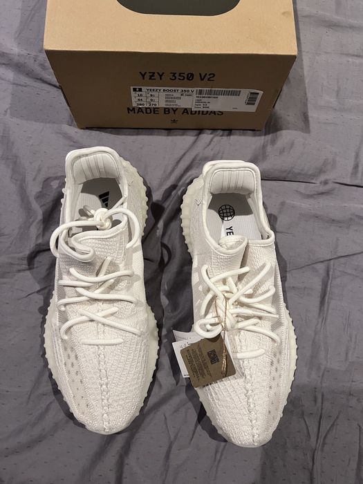 Yeezy 350 Bone White