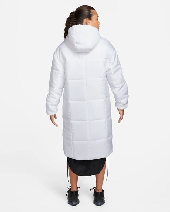 Дамска PARKA NIKE NSW TF THRMR  (FB7675-100)